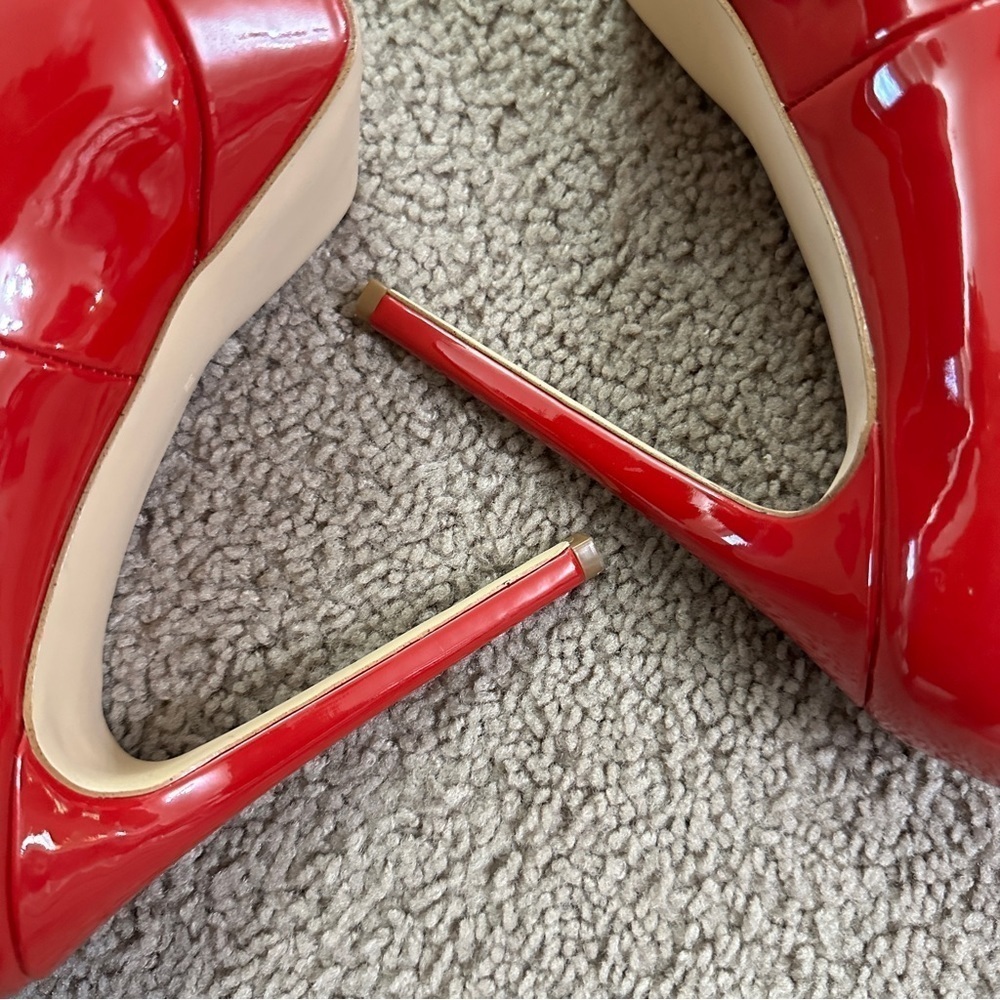 Guess Women’s Cacei Peep Toe Platform Pumps Stiletto Heels in Bright Red sz 10M - Picture 9 of 15